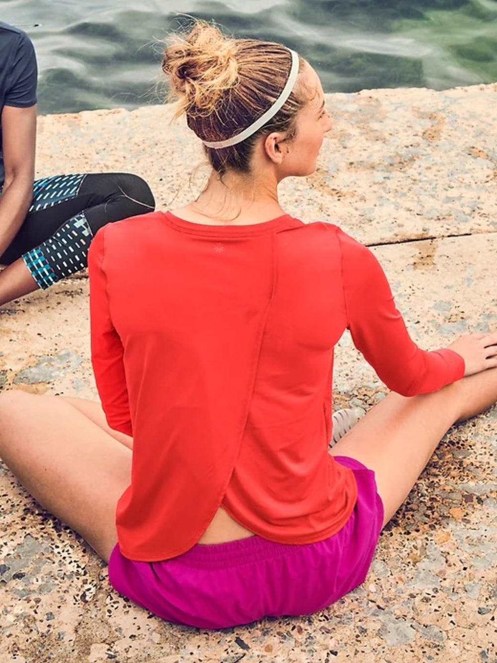 Athleta Performance Long Sleeve Top Coral Red Size L